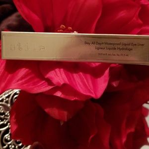 Stila Stay All Day Liquid Liner in "Midnight"